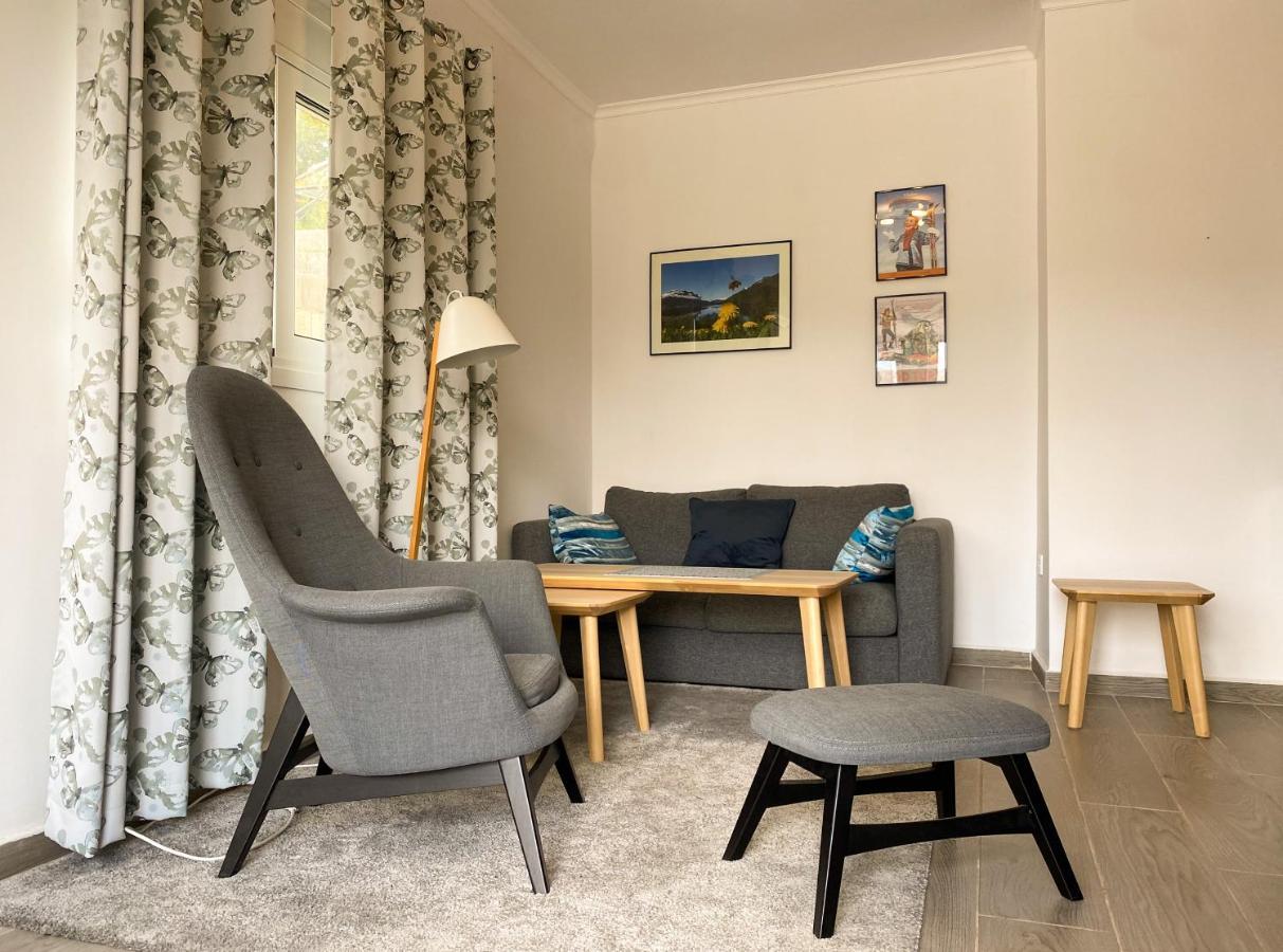 Aegean Breeze Apartment Karpathos Bagian luar foto